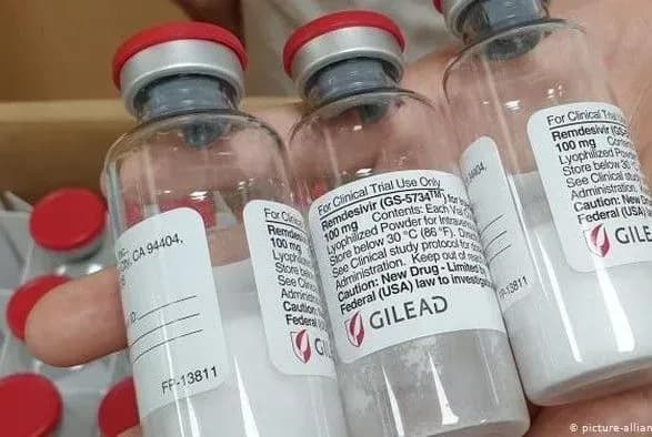 yevrokomisiya-skhvalila-preparat-dlya-likuvannya-covid-19-v-yes