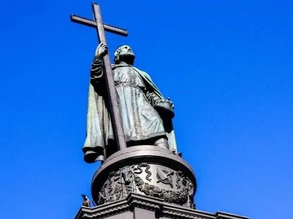 ptsu-ta-upts-ne-provoditimut-khodu-do-richnitsi-khreschennya-rusi