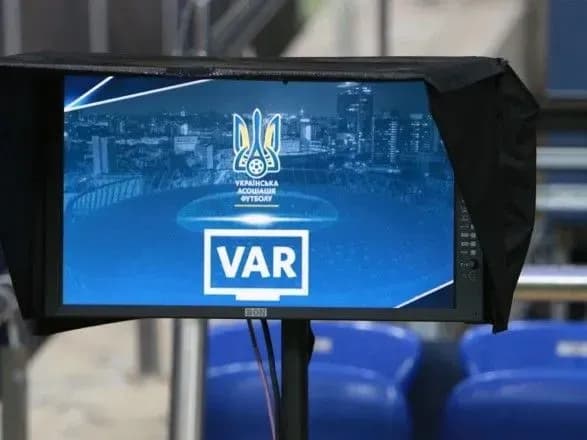 tekhnologiyi-v-ukrayinskomu-futboli-na-matchi-pershoyi-ligi-vidbudetsya-istorichna-podiya