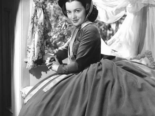 u-vitsi-104-rokiv-pomerla-aktorka-epokhi-zolotogo-gollivudu-odna-z-zirok-strichki-vidneseni-vitrom