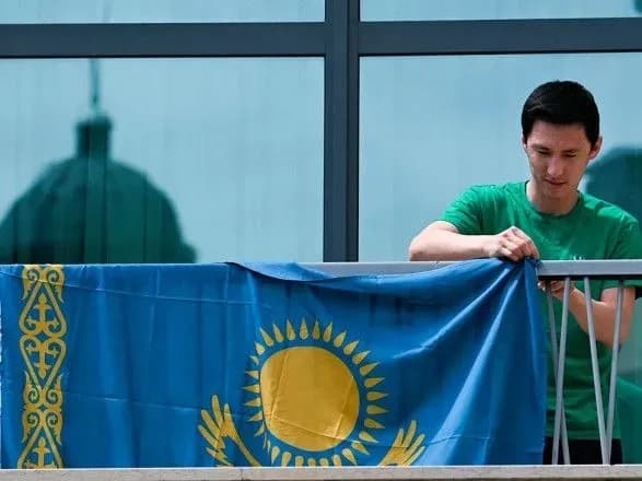 u-kazakhstani-vzhe-81-720-vipadkiv-covid-19