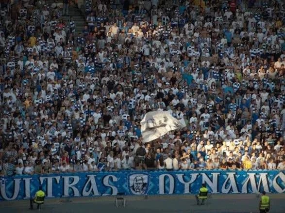 veterani-ultras-dinamo-pidtrimali-protest-proti-surkisiv-i-luchesku