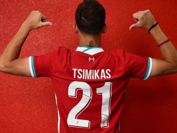 liverpul-oformiv-pershiy-transfer-v-mizhsezonni