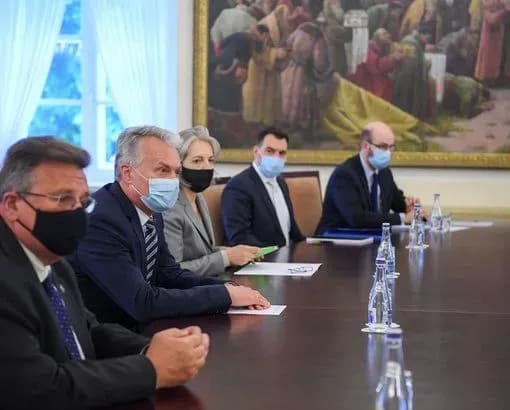 prezident-litvi-visloviv-gotovnist-vvesti-sanktsiyi-proti-biloruskoyi-vladi