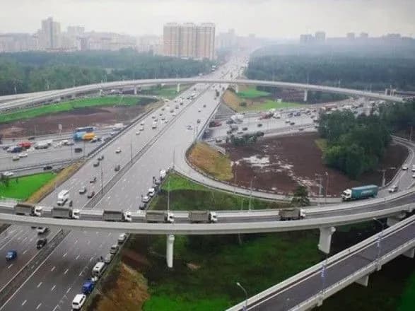 zavtra-obmezhat-rukh-na-kiltseviy-dorozi