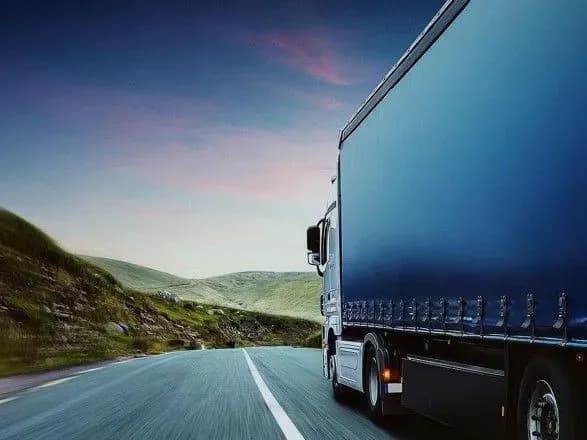 ukrayina-otrimala-ponad-9-tis-dozvoliv-na-perevezennya-vid-polschi-ta-sloveniyi