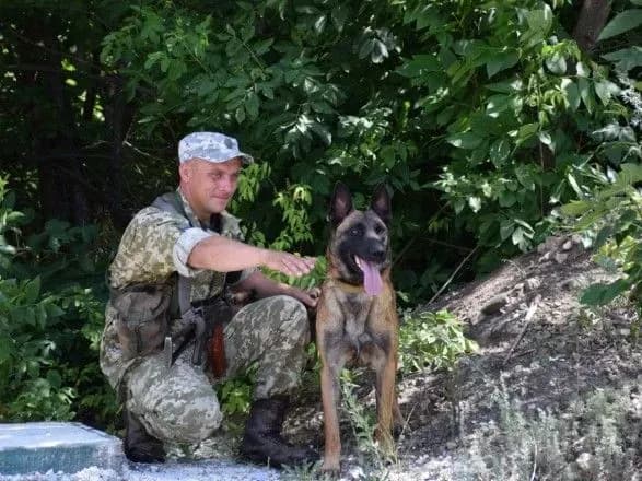 na-luganschini-zatrimali-lyudey-za-sprobu-potrapiti-na-okupovanu-teritoriyu-poza-kpvv