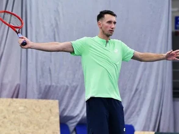 dva-tay-breyki-dopomogli-stakhovskomu-peremogti-na-starti-tenisnogo-turniru