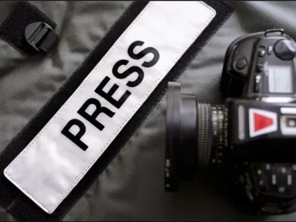 inozemnikh-zhurnalistiv-u-bilorusi-masovo-pozbavlyayut-akreditatsiyi