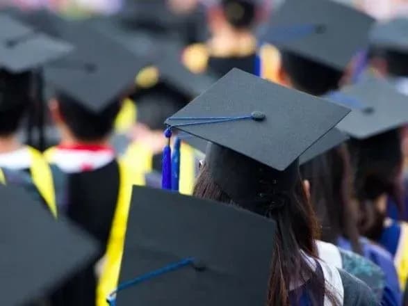 kabmin-zatverdiv-novi-vimogi-do-dokumentiv-pro-vischu-osvitu