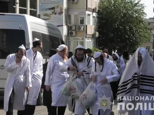 drugiy-den-svyatkuvannya-rosh-ga-shana-zavershivsya-spokiyno-politsiya