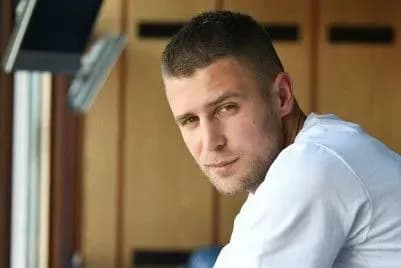 ne-zigrav-zhodnogo-matchu-futbolist-zbirnoyi-ukrayini-pokinuv-dinamo