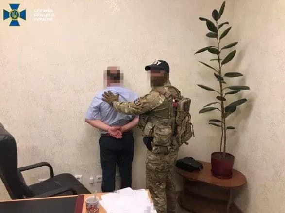 kerivnitstvo-skhidnoyi-mitnitsi-otrimuvalo-ponad-5-mln-grn-khabariv-na-rik-sbu