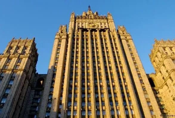 v-mzs-rf-cherez-diyi-nimechchini-nazvali-otruyennya-navalnogo-postanovkoyu