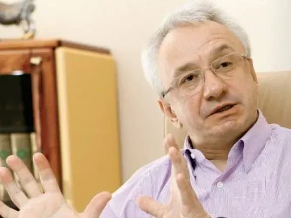 prezident-ne-rozibravsya-v-svoyemu-ukazi-z-yadernoyi-energetiki-kucherenko