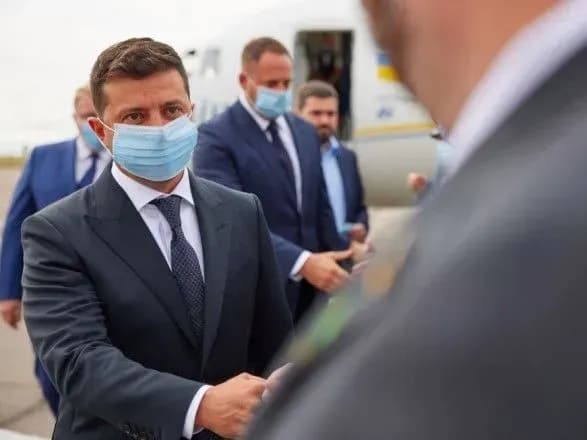 zelenskiy-zaproponuye-yes-uchast-ukrayini-u-rozrobtsi-vaktsin-vid-koronavirusu