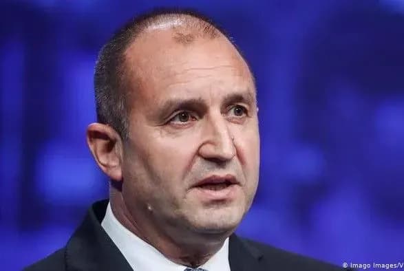 pandemiya-prezident-bolgariyi-pishov-na-karantin