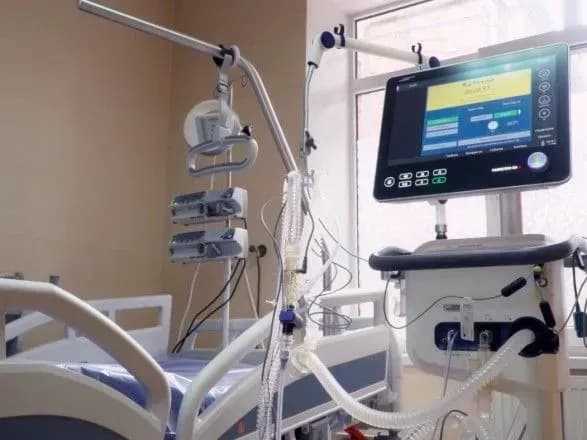 u-moz-povidomili-pro-situatsiyu-iz-zabezpechennyam-likaren-zasobami-dopomogi-khvorim-na-covid-19