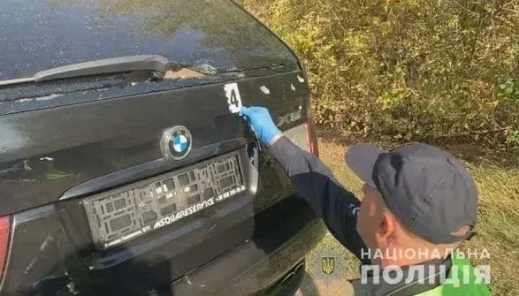 na-odeschini-pidirvali-avtomobil-kandidata-u-deputati-cholovika-gospitalizuvali