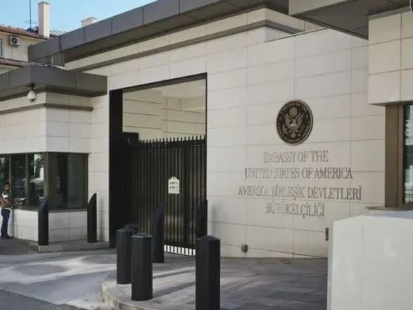 derzhdep-ssha-poperediv-pro-mozhlivi-terakti-v-turechchini-proti-amerikantsiv-ta-inozemtsiv