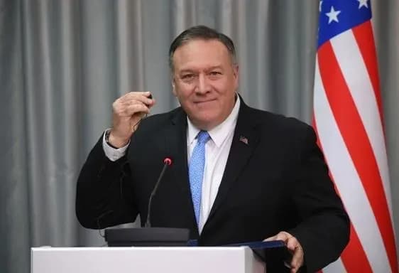 ssha-pompeo-poobitsyav-plavnu-peredachu-vladi-drugiy-administratsiyi-trampa