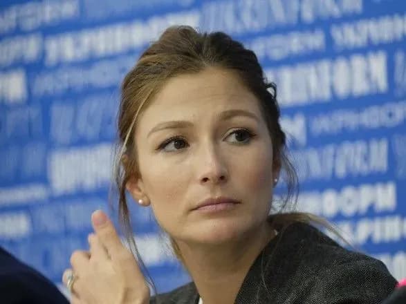 dzhaparova-na-komiteti-asotsiatsiyi-ukrayina-yes-predstavila-krimsku-platformu