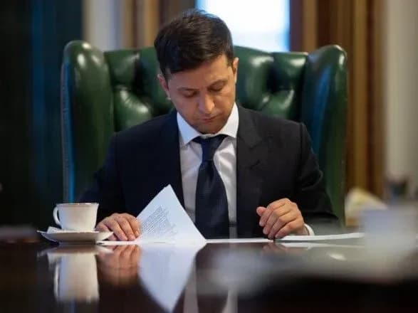 zagroza-povnogo-lokdaunu-zelenskiy-khoche-perezavantazhiti-ekonomichni-programi-pid-chas-karantinu