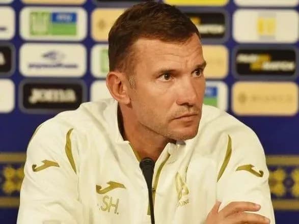 shevchenko-pro-tekhporazku-ukrayini-futbolniy-match-povinen-virishuvatisya-na-poli