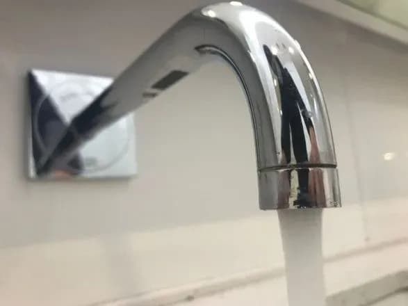 vodopostachannya-pislya-avariyi-v-odnomu-z-rayoniv-kiyeva-vidnovleno-kmda