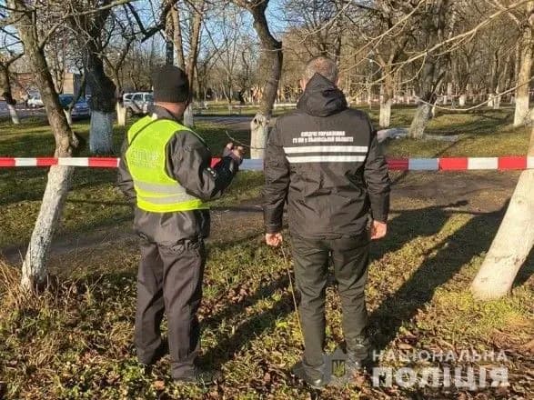 cholovik-na-lvivschini-vbiv-sebe-petardoyu