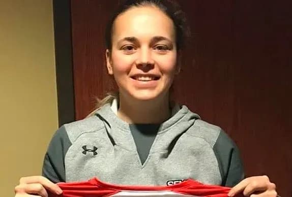 ukrayinska-futbolistka-prodovzhit-vistupi-v-chempionati-ssha