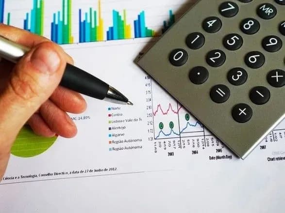 uryad-zaluchiv-ponad-12-mlrd-griven-na-auktsioni-ovdp