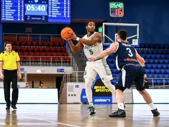 bk-zaporizhzhya-zavoyuvav-tretyu-pospil-zvityagu-v-superlizi