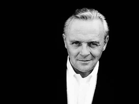 vidomiy-aktor-entoni-gopkins-vaktsinuvavsya-vid-koronavirusu