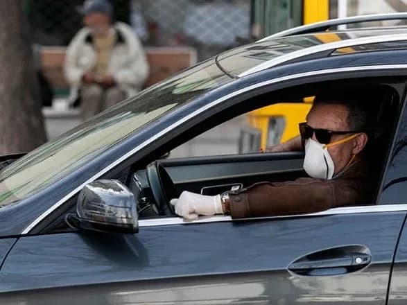 pid-chas-pandemiyi-lyudi-chastishe-stali-yizditi-na-vlasnikh-avtomobilyakh-doslidzhennya