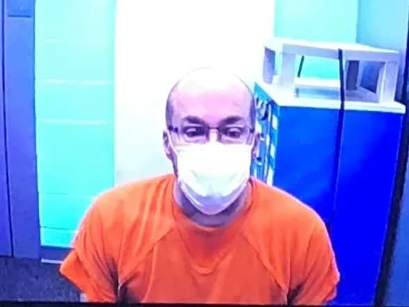 zemlya-plaska-a-nebo-nespravzhnye-perekonaniy-farmatsevt-yakiy-zipsuvav-500-doz-vaktsini-vid-koronavirusu