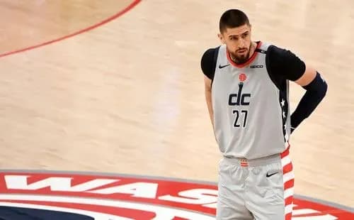 tsentroviy-len-proviv-nayrezultativnishiy-match-u-sezoni-nba