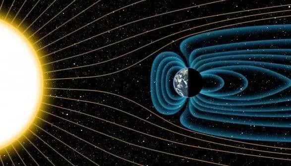 naysilnisha-magnitna-burya-nakriye-zemlyu-u-lyutomu