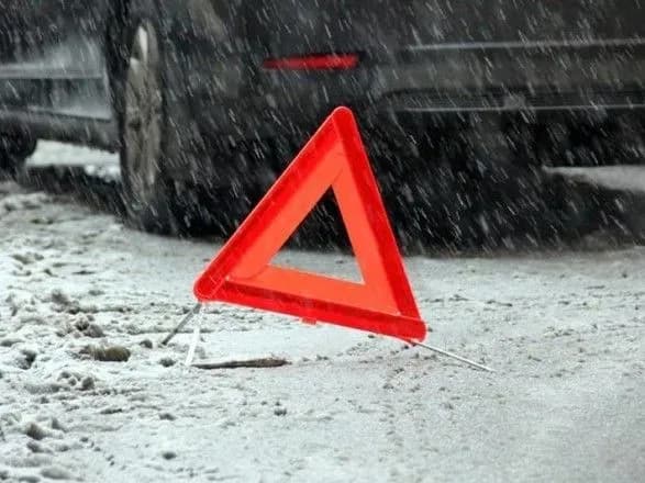 u-stolitsi-za-vikhidni-stalosya-blizko-240-dtp