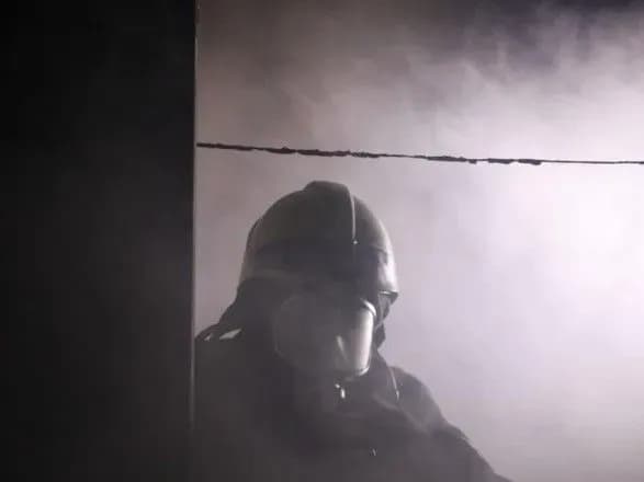 u-kiyevi-goriv-gurtozhitok-evakuyuvali-50-lyudey