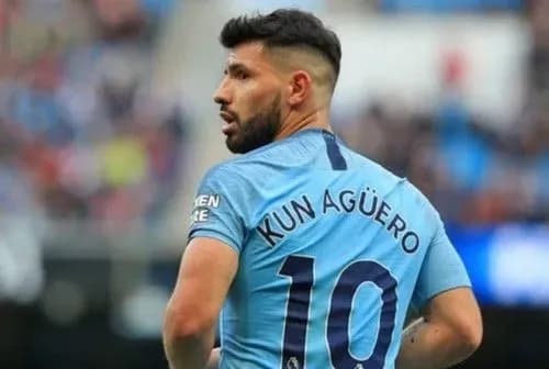 olimpiyskiy-chempion-aguero-rozpochav-peregovori-iz-troma-yevropeyskimi-grandami