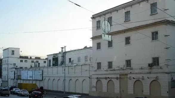 z-okupovanogo-krimu-do-rf-konvoyuvali-sche-13-krimskikh-tatar-aktivisti