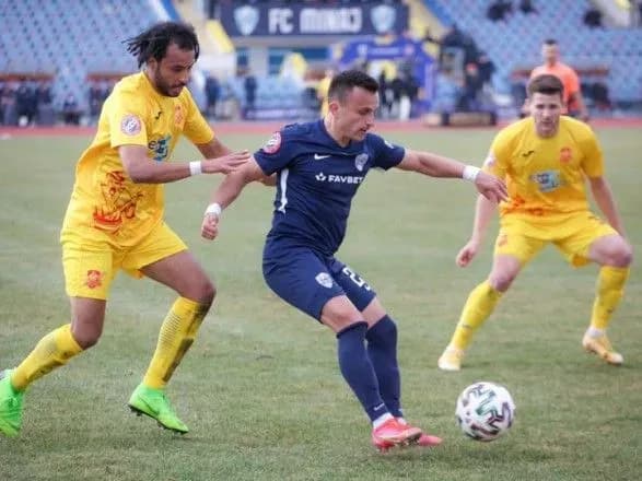 penalti-bartulovicha-dopomoglo-ingultsyu-perervati-bezvigrashnu-seriyu-v-upl