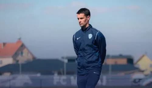 futbol-minay-ogolosim-imya-novogo-nastavnika