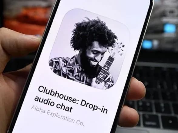 clubhouse-zapustit-funktsiyu-monetizatsiyi