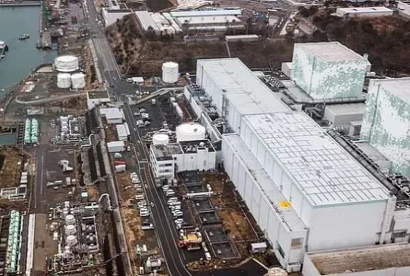 yaponiya-virishila-vipustiti-v-okean-vodu-z-aes-fukusima