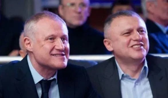 sogodni-sud-prodovzhit-rozglyad-spravi-schodo-viplati-privatbankom-kompensatsiyi-kompaniyam-surkisiv