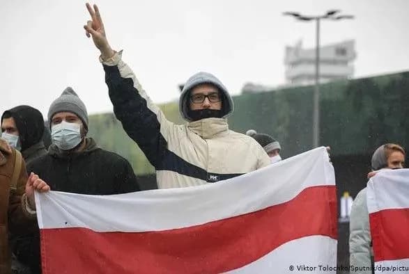 radnik-tikhanovskoyi-rozpoviv-pro-pidgotovku-peregovoriv-z-minskom