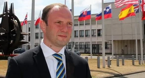 vidstoroneniy-zastupnik-ministra-mzs-bozhok-zayaviv-scho-yomu-pidgotuvali-novu-pidozru