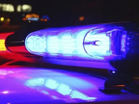 u-kiyevi-kuryer-na-mopedi-vlashtuvav-peregoni-z-patrulnimi-politseyskimi